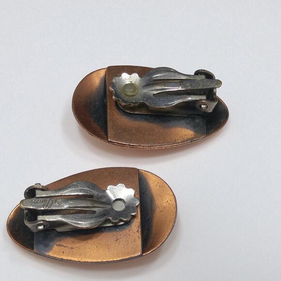Renoir Copper Clip On Earrings Mid Century Modern 1950s Vintage Jewelry - Picture 9 of 10